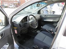 Hyundai Getz - 1.4i Active Cool Stuurbekrachtiging, Centr.deurvergrendeling op afstand, Electr.ramen