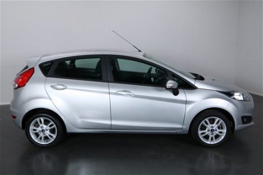 Ford Fiesta - 1.25 I GEEN EXTRA KOSTEN - 1