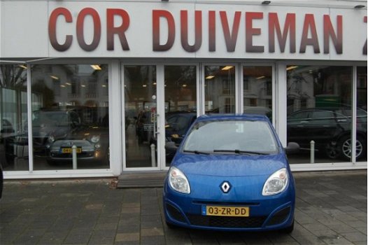 Renault Twingo - 1.2 Authentique zeer mooie 1.2 authentique- airco - 1