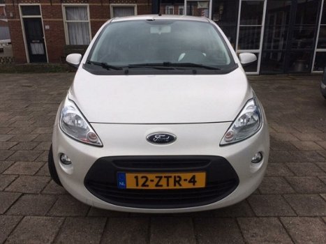 Ford Ka - 1.2 Titanium X start/stop Airco, Navigatie, Spoiler in kleur en 16 Inch Lichtmetaal - 1