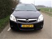 Opel Vectra Wagon - 2.2-16V Executive navigatie leder trekhaak pdc - 1 - Thumbnail