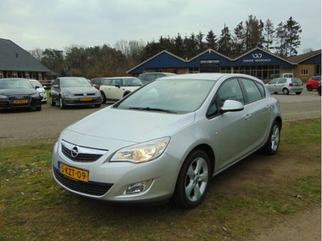 Opel Astra - 1.6 16V 116PK Cosmo - 1