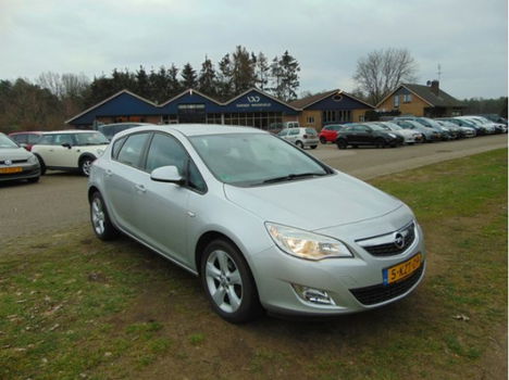 Opel Astra - 1.6 16V 116PK Cosmo - 1