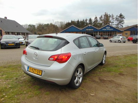 Opel Astra - 1.6 16V 116PK Cosmo - 1