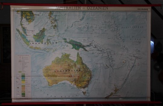 Schoolkaart van het werelddeel Australie met Oceanië en Indonesië.. - 1