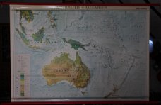 Schoolkaart van het werelddeel  Australie met Oceanië en Indonesië..