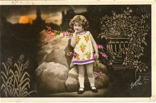 Kinderkaart Meisje in jurk, Bergeret 221