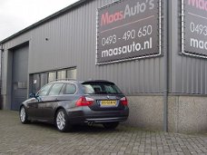 BMW 3-serie Touring - 325d Executive Automaat leder