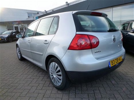 Volkswagen Golf - 1.6 16V FSI Optive Automaat Clima - 1