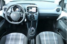 Peugeot 108 - 1.0 e-VTi Active Navi-By-App Camera Touchscreen Airco Chroom DAB+ Pack Techno Private