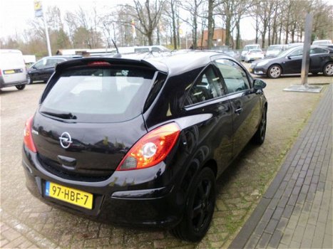 Opel Corsa - 1.4-16V Edition AUTOMAAT Vol Automaat, Airco Prijs rijklaar - 1