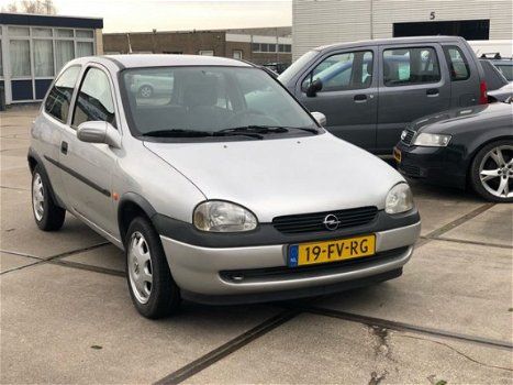 Opel Corsa - 1.2i-16V Onyx*Stuurbkr*APK 11-2019 - 1