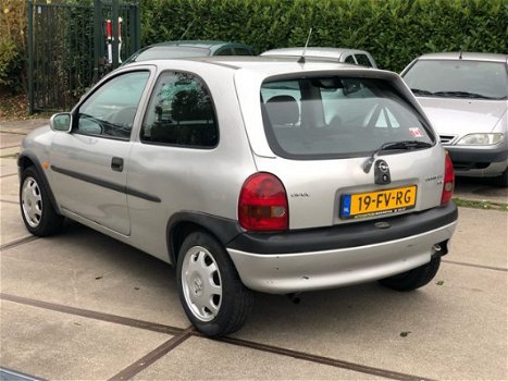 Opel Corsa - 1.2i-16V Onyx*Stuurbkr*APK 11-2019 - 1