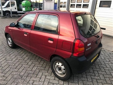 Suzuki Alto - 1.1 GL [bj 2002] 5DRS+ INRUILKOOPJE - 1