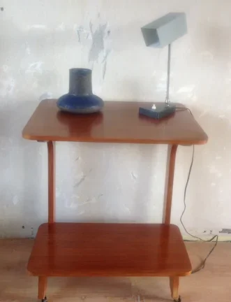 VERKOCHT ❤️ Mooivintage tafeltje, tv-meubeltje, jaren 50/60 - nr. 1