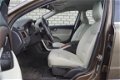 Volvo XC70 - 2.0 D4 FWD Momentum Autom Leder Navi Clima LMV PDC Cruise Trekhaak - 1 - Thumbnail