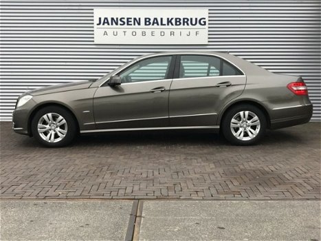 Mercedes-Benz E-klasse - 220 CDI Business Class Elegance AUTOMAAT NAVI/CLIMA - 1