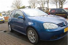 Volkswagen Golf - 1.4 Trendline