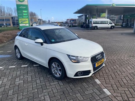 Audi A1 - 1.2 TFSI Attraction Pro Line - 1