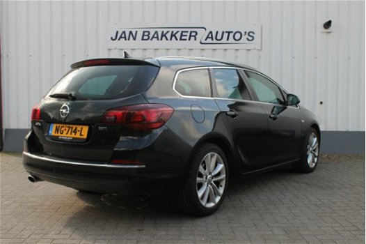 Opel Astra Sports Tourer - 2.0 CDTi GT Xenon | Led | full options | Rijklaar - 1