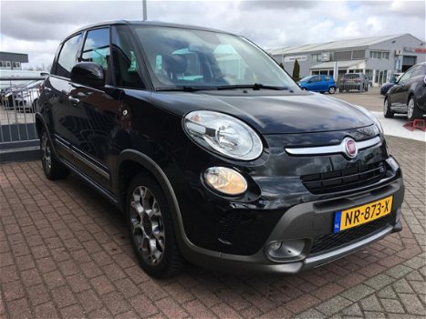 Fiat 500 L - TWINAIR 105 TREKKING / ECC / VOORRUITVERW - 1