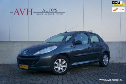 Peugeot 206 - 1.1 Access Lite - 1