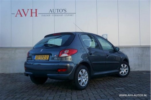 Peugeot 206 - 1.1 Access Lite - 1