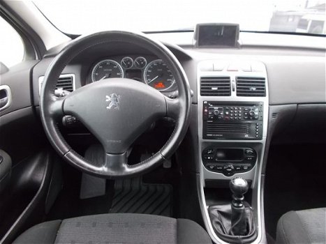 Peugeot 307 SW - 2.0 HDiF Navtech - 1