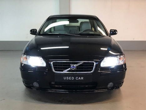 Volvo S60 - 2.5T Drivers Edition Navi | Automaat | PDC - 1