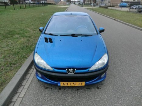 Peugeot 206 CC - 1.6-16V Premium - 1