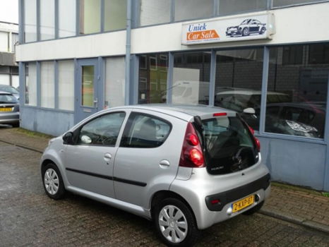 Peugeot 107 - 1.0 Active - 1