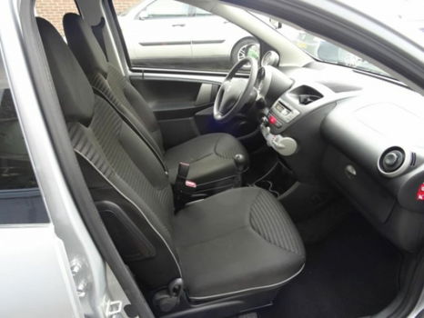 Peugeot 107 - 1.0 Active - 1