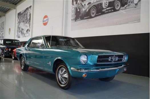 Ford Mustang - (1965) - 1