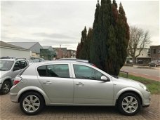 Opel Astra - 1.6 Enjoy Nette/Airco/Lage Km/NAP