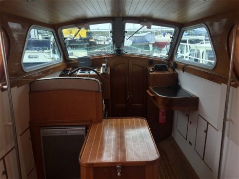 Berg Boat 28 Cabin Classic - 8