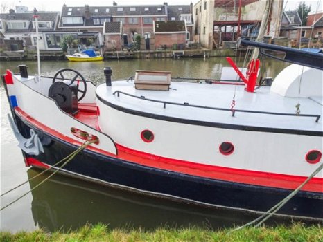 Sleepboot Amsterdammer 15.77 - 5