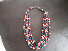 zgan roze rood wit blauw ketting