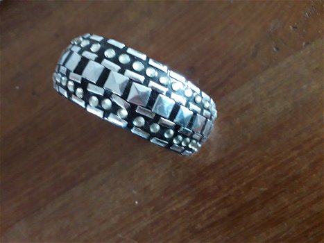zwart met zilverkleur en steentjes armband - 2