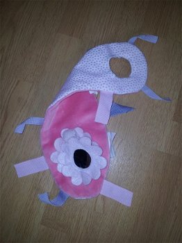 + 902 Difrax roze label doekje met spiegelbloem - 1