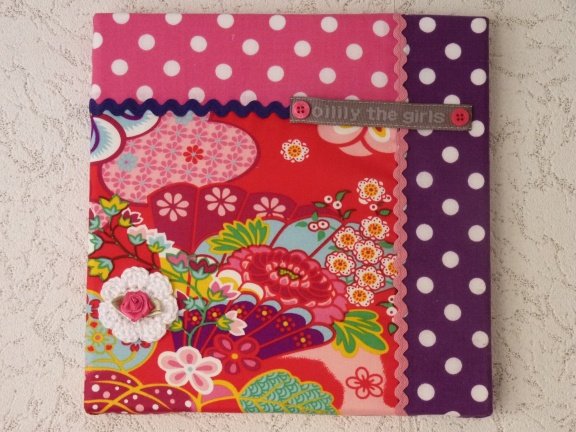 ** Stoffen schilderijtje (Oilily/polkadot) - nr. 1