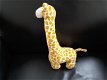 *1538 Giraf Giraffe knuffel bruin gevlekt 28cm Hema Evora - 1 - Thumbnail