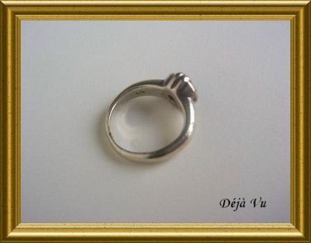 Oude zilveren ring : steentje - 4