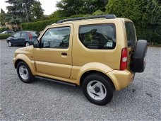 Suzuki Jimny - JIMNY; 4X4