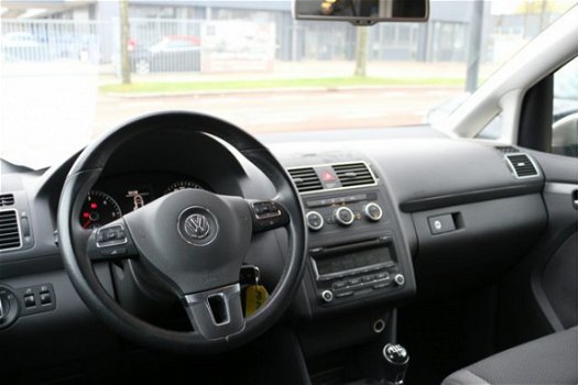 Volkswagen Touran - 1.6 TDI Comfortline BlueMotion 7-persoons Airco Audio 16