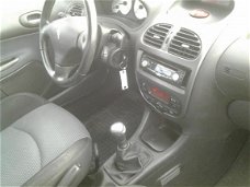 Peugeot 206 CC - 1.6-16V