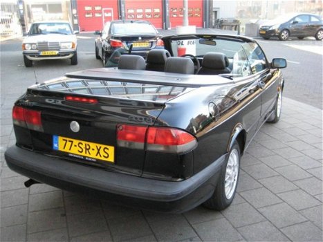 Saab 900 Cabrio - 1