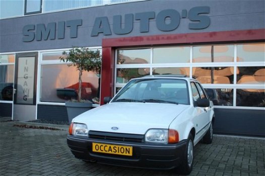 Ford Escort - 1.4 CL kat. Schuifdak 50000KM - 1