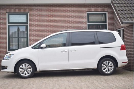 Volkswagen Sharan - 2.0 TDI 140pk H6 Comfortline BlueMotion Ex Btw GRIJS KENTEKEN Airco Trekhaak - 1