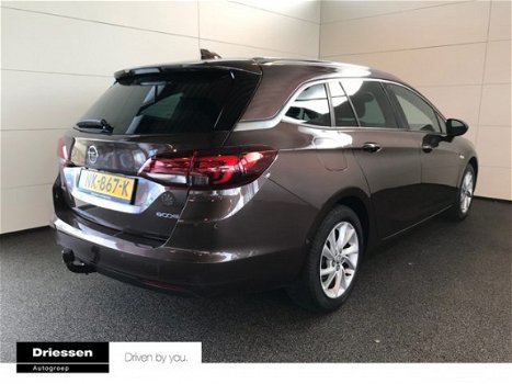 Opel Astra Sports Tourer - 1.6 CDTI Innovation 110pk (Navigatie - Climate Control - Parkeersensoren) - 1