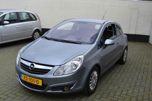 Opel Corsa - 1.2-16V Essentia Sportife - 1